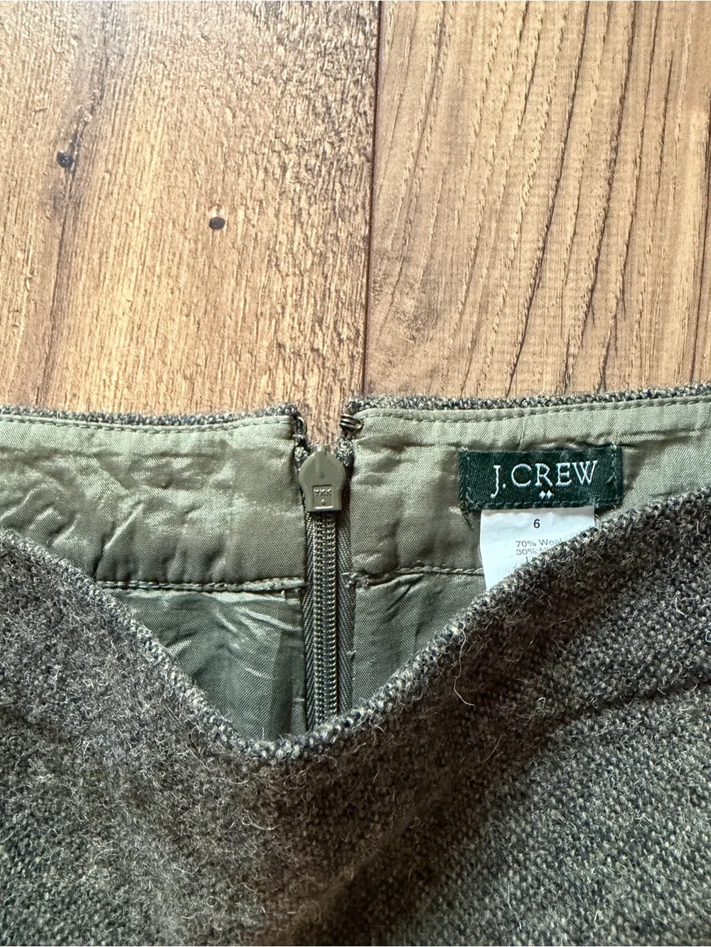 J.Crew Wool Blend Tweed Herringbone Pencil Mini Skirt Olive Green gray like new